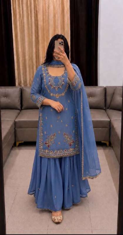  RICH MOTI HANDWORK SHARARA DRESS WEDDING TYPE HEAVY INDIAN TRADITIONAL DEALER ST 252
